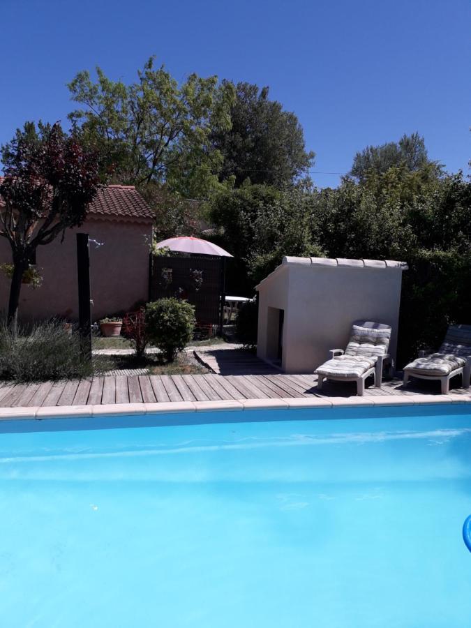 Brig'Gite LʼIsle-sur-la-Sorgue Exterior foto