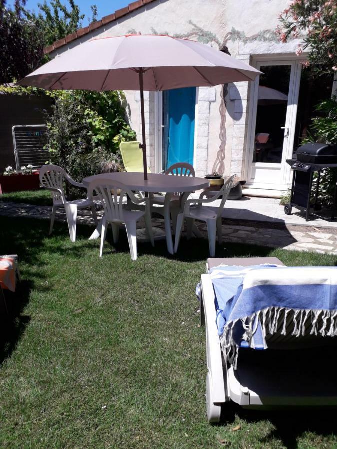 Brig'Gite LʼIsle-sur-la-Sorgue Exterior foto